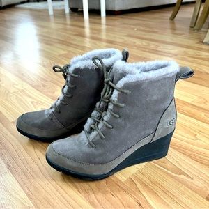 UGG “Bridgit” Wedge Ankle Booties size 7 WORN ONLY ONCE!!